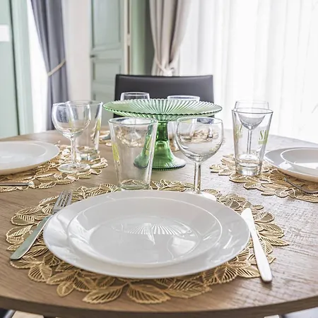 Апартаменты Chic A Reims, Wi-fi Gratuit - Fr-1-870-22 Реймс