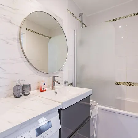 Chic A Reims, Wi-fi Gratuit - Fr-1-870-22 Апартаменты