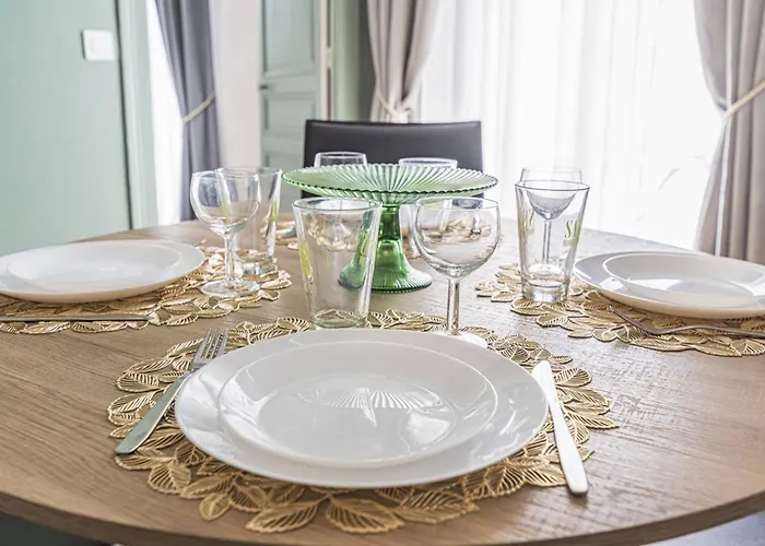 Апартаменты Chic A Reims, Wi-fi Gratuit - Fr-1-870-22 Реймс