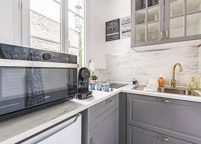 Апартаменты Chic A Reims, Wi-fi Gratuit - Fr-1-870-22 *