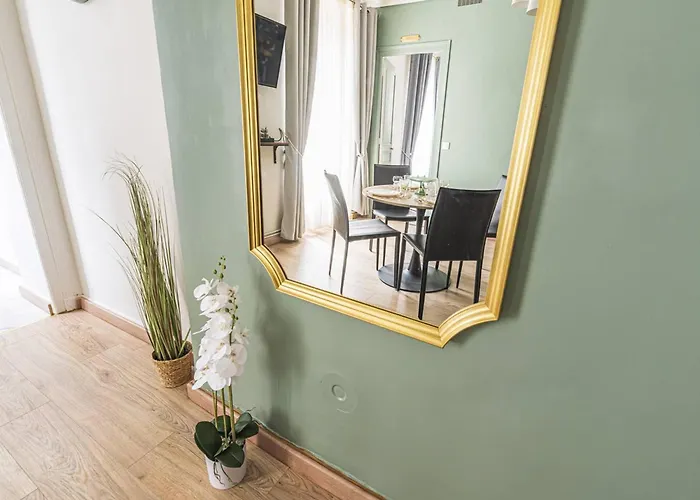 Chic A Reims, Wi-fi Gratuit - Fr-1-870-22 Апартаменты Реймс